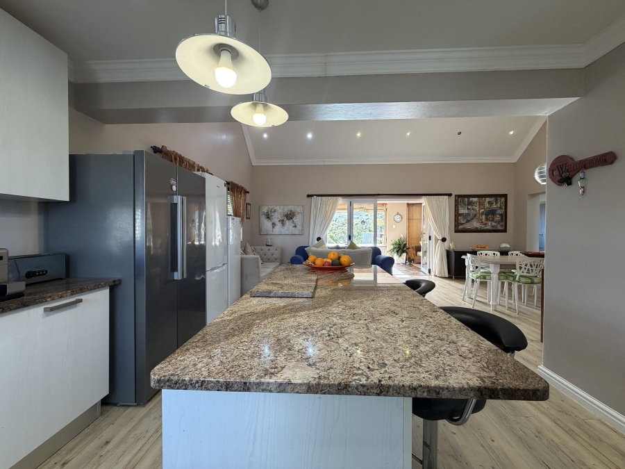 3 Bedroom Property for Sale in Crossways Farm Village Eastern Cape